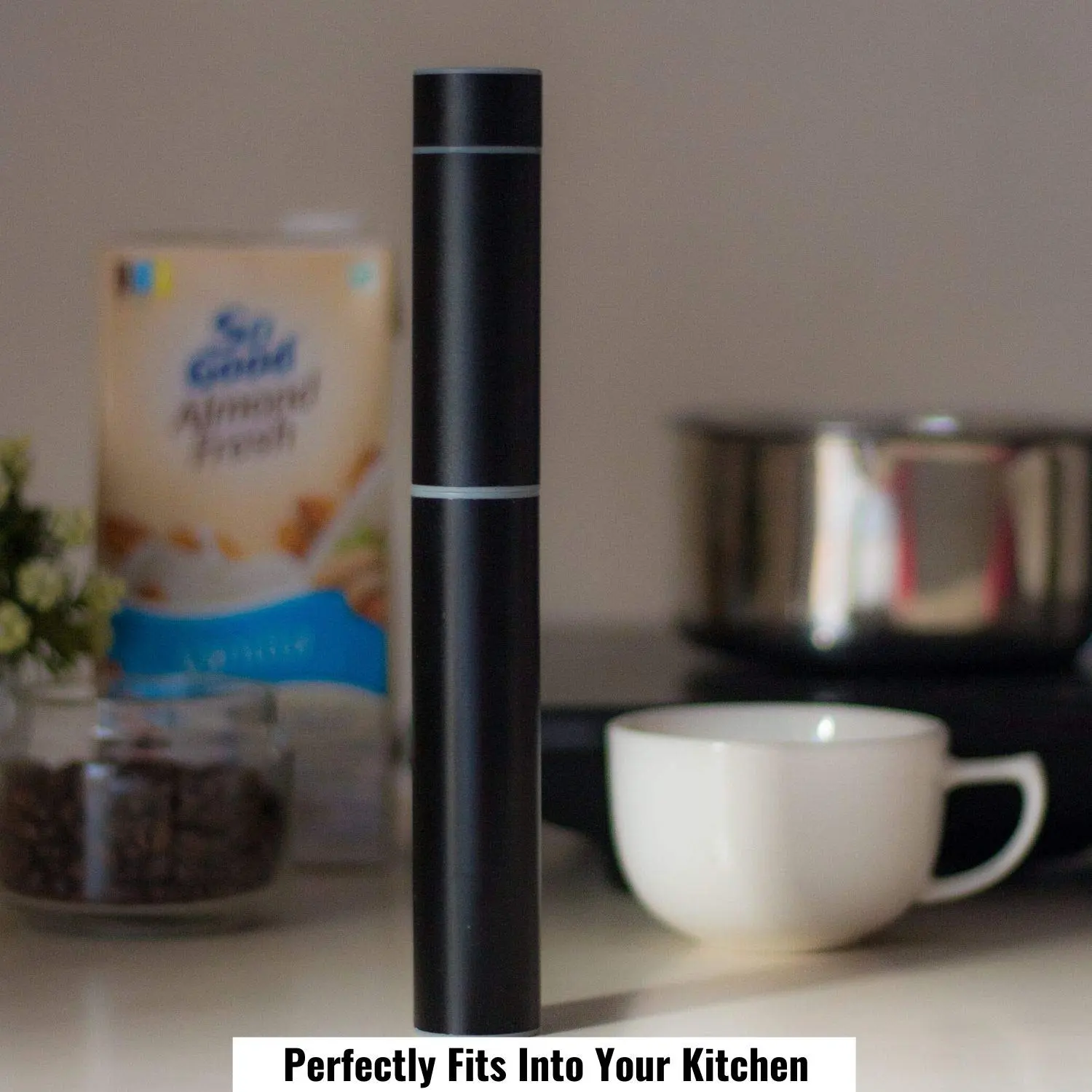 InstaCuppa Travel Milk Frother Coffee Beater, Handheld Battery Operated Whisker with Stainless Steel Protective Casing - Image 4